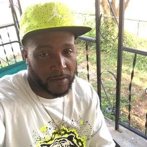 Meet your Posher, Ladarrius